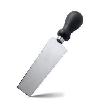Professional knife with two cuts